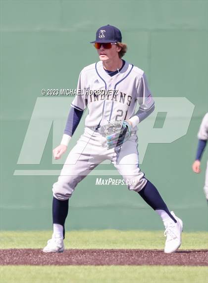 Thumbnail 3 in Marcus vs Keller photogallery.
