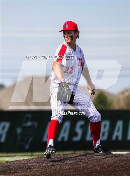 Thumbnail 1 in Marcus vs Keller photogallery.