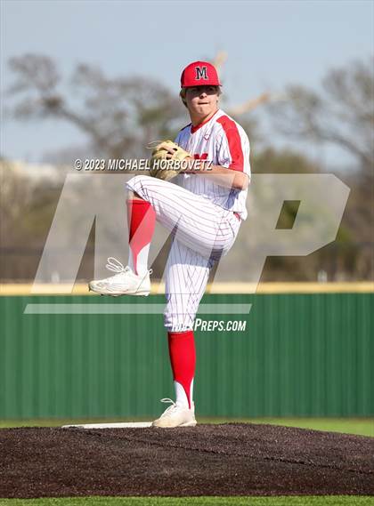 Thumbnail 1 in Marcus vs Keller photogallery.