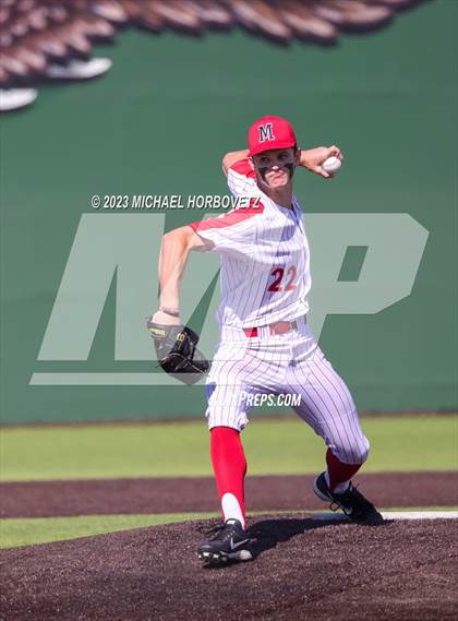 Thumbnail 3 in Marcus vs Keller photogallery.