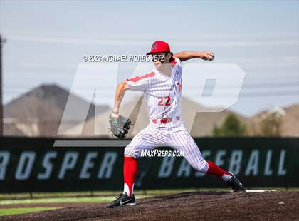 Thumbnail 3 in Marcus vs Keller photogallery.