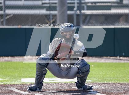 Thumbnail 2 in Marcus vs Keller photogallery.