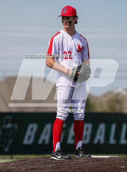 Thumbnail 1 in Marcus vs Keller photogallery.