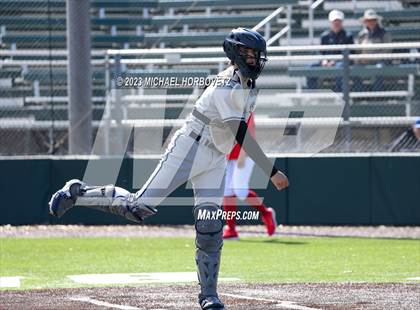 Thumbnail 3 in Marcus vs Keller photogallery.