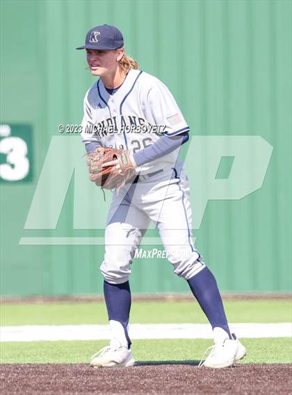Thumbnail 1 in Marcus vs Keller photogallery.