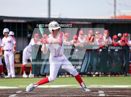 Thumbnail 1 in Marcus vs Keller photogallery.