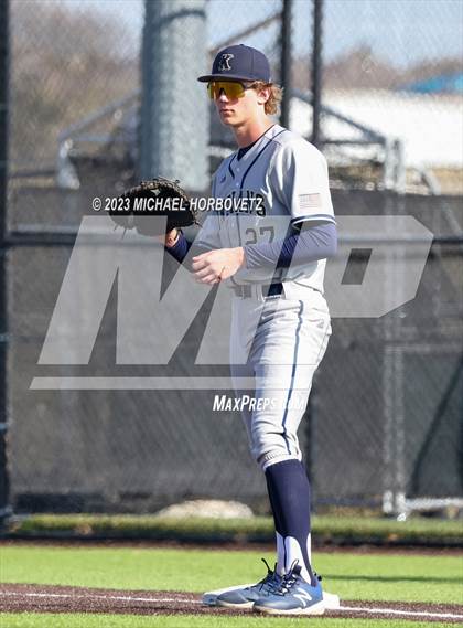 Thumbnail 1 in Marcus vs Keller photogallery.