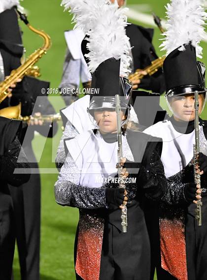 Thumbnail 1 in Reagan [Ronald] vs Churchill photogallery.