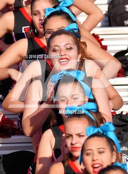 Thumbnail 1 in Reagan [Ronald] vs Churchill photogallery.