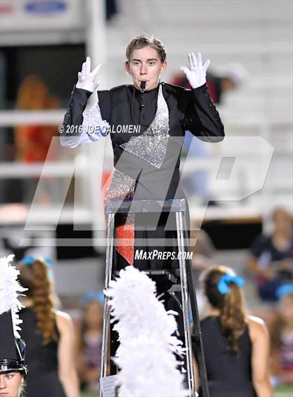 Thumbnail 1 in Reagan [Ronald] vs Churchill photogallery.