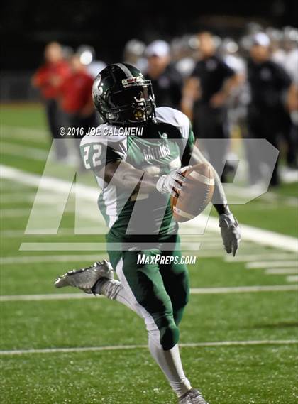 Thumbnail 1 in Reagan [Ronald] vs Churchill photogallery.