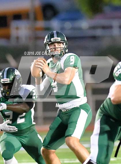 Thumbnail 1 in Reagan [Ronald] vs Churchill photogallery.