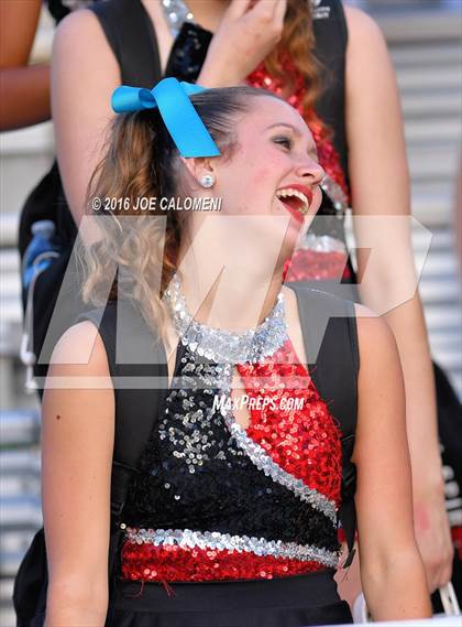 Thumbnail 1 in Reagan [Ronald] vs Churchill photogallery.