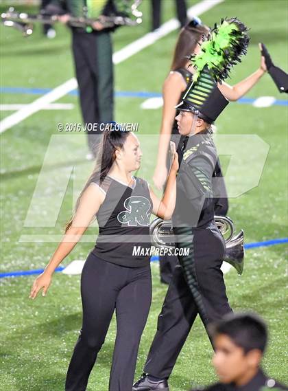 Thumbnail 1 in Reagan [Ronald] vs Churchill photogallery.