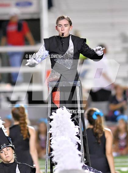 Thumbnail 1 in Reagan [Ronald] vs Churchill photogallery.
