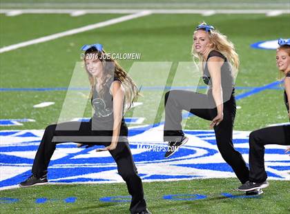 Thumbnail 1 in Reagan [Ronald] vs Churchill photogallery.