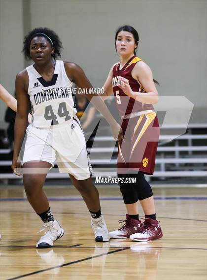 Thumbnail 3 in St Marys Dominican vs Terrebonne (Allstate Sugar Bowl Classic) photogallery.