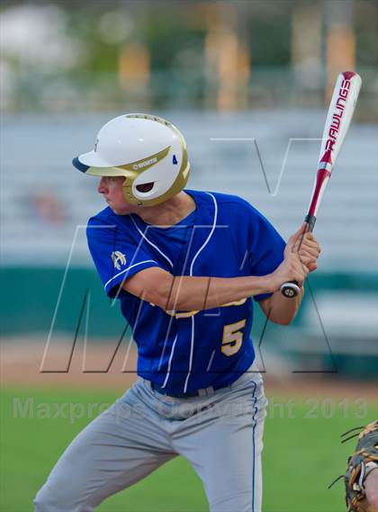 Thumbnail 1 in Alamo Heights vs. Tivy  (UIL 4A Region IV Regional Quarterfinal Playoff) photogallery.