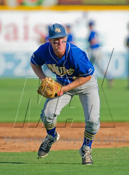 Thumbnail 2 in Alamo Heights vs. Tivy  (UIL 4A Region IV Regional Quarterfinal Playoff) photogallery.