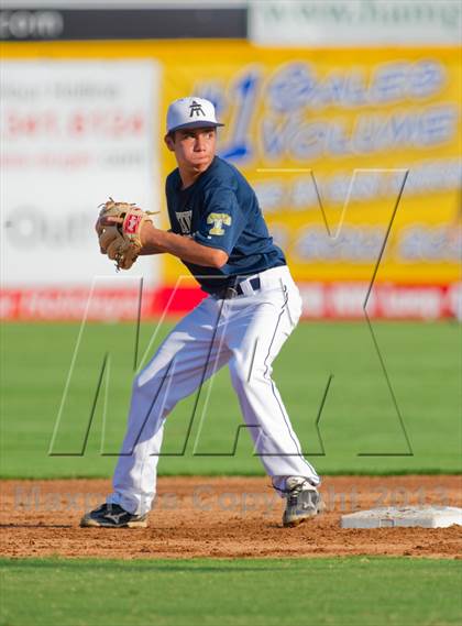 Thumbnail 2 in Alamo Heights vs. Tivy  (UIL 4A Region IV Regional Quarterfinal Playoff) photogallery.