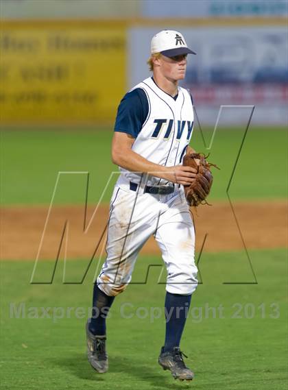 Thumbnail 3 in Alamo Heights vs. Tivy  (UIL 4A Region IV Regional Quarterfinal Playoff) photogallery.