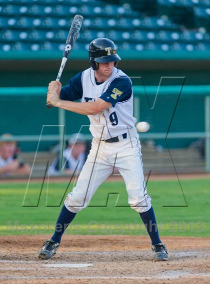 Thumbnail 1 in Alamo Heights vs. Tivy  (UIL 4A Region IV Regional Quarterfinal Playoff) photogallery.