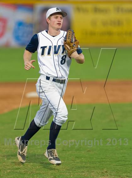 Thumbnail 3 in Alamo Heights vs. Tivy  (UIL 4A Region IV Regional Quarterfinal Playoff) photogallery.