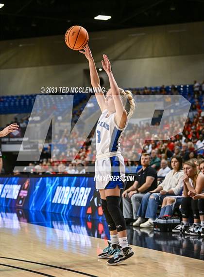 Thumbnail 3 in Norfork vs. Mammoth Spring (AAA 1A State Final) photogallery.