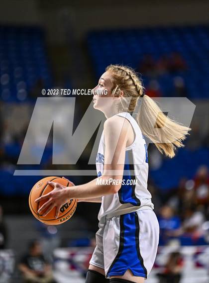 Thumbnail 3 in Norfork vs. Mammoth Spring (AAA 1A State Final) photogallery.
