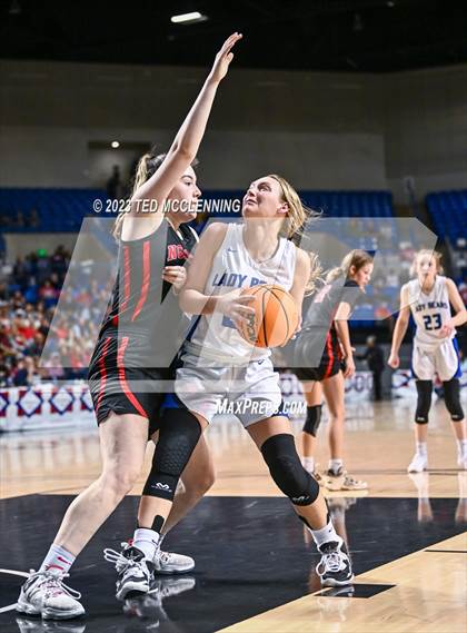 Thumbnail 2 in Norfork vs. Mammoth Spring (AAA 1A State Final) photogallery.