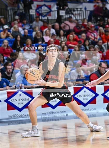 Thumbnail 2 in Norfork vs. Mammoth Spring (AAA 1A State Final) photogallery.