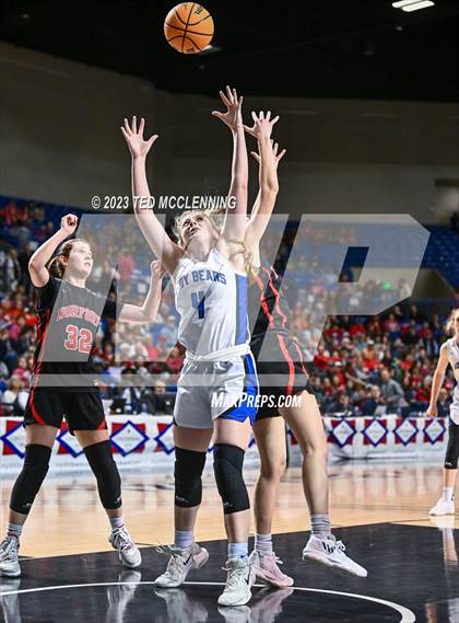 Thumbnail 3 in Norfork vs. Mammoth Spring (AAA 1A State Final) photogallery.