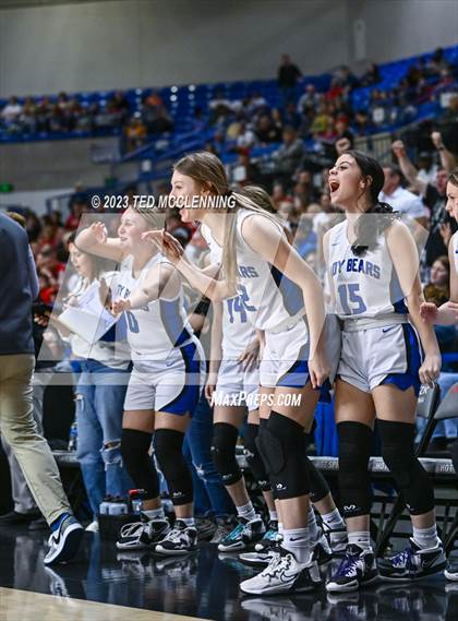 Thumbnail 1 in Norfork vs. Mammoth Spring (AAA 1A State Final) photogallery.