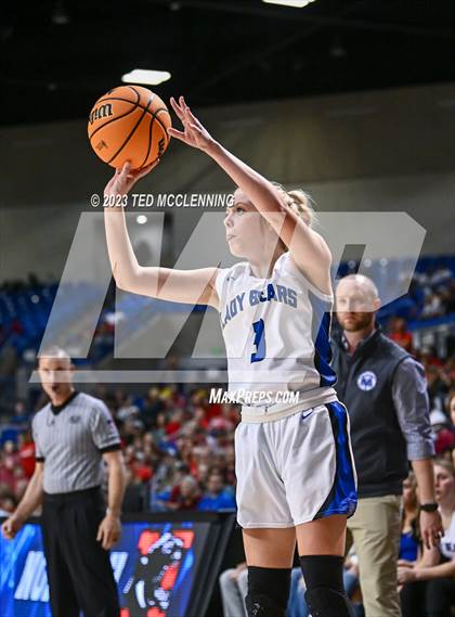Thumbnail 1 in Norfork vs. Mammoth Spring (AAA 1A State Final) photogallery.