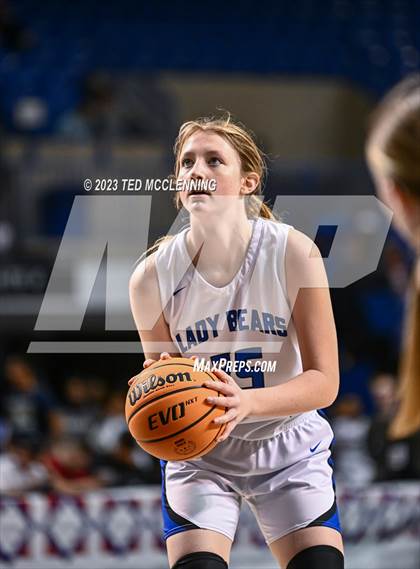 Thumbnail 3 in Norfork vs. Mammoth Spring (AAA 1A State Final) photogallery.