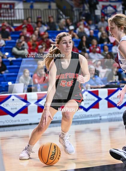 Thumbnail 3 in Norfork vs. Mammoth Spring (AAA 1A State Final) photogallery.