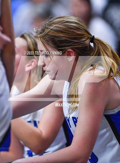 Thumbnail 3 in Norfork vs. Mammoth Spring (AAA 1A State Final) photogallery.