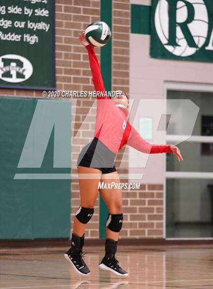 Thumbnail 1 in JV: Porter vs Ellison [C.E.] photogallery.