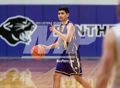 Thumbnail 1 in Carrizo Springs vs Navarro photogallery.