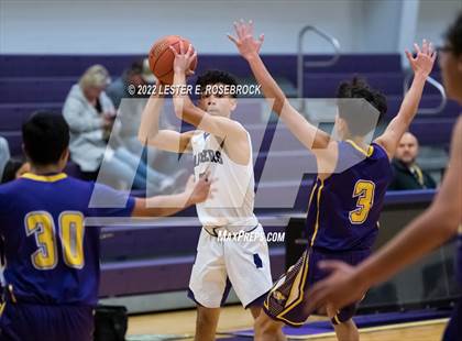 Thumbnail 2 in Carrizo Springs vs Navarro photogallery.