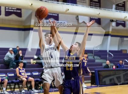 Thumbnail 1 in Carrizo Springs vs Navarro photogallery.