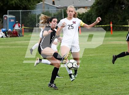 Thumbnail 2 in Northridge @ Hillcrest (UHSAA 6A 1st Round) photogallery.