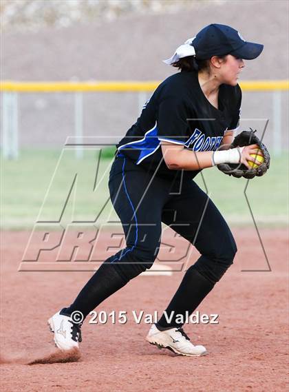 Thumbnail 1 in Empire vs Catalina Foothills (Tucson Badger Invitational) photogallery.