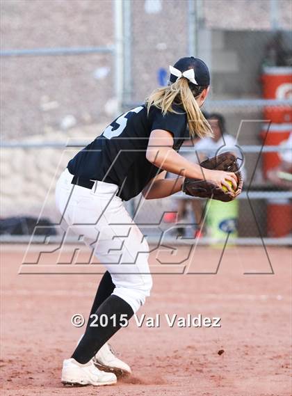 Thumbnail 2 in Empire vs Catalina Foothills (Tucson Badger Invitational) photogallery.