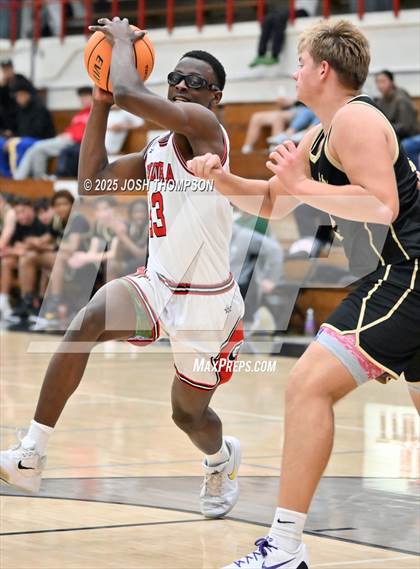 Thumbnail 1 in Ontario Christian @ Glendora photogallery.