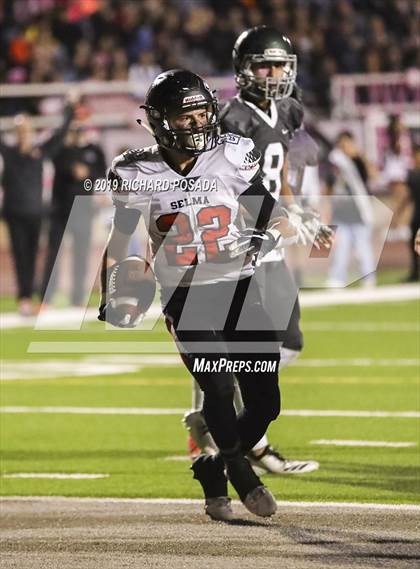 Thumbnail 2 in Selma @ Dinuba photogallery.