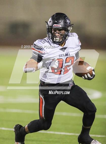 Thumbnail 1 in Selma @ Dinuba photogallery.