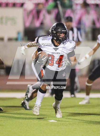 Thumbnail 1 in Selma @ Dinuba photogallery.