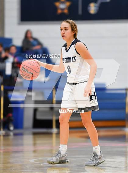 Thumbnail 2 in Hunter vs. Herriman (UHSAA 6A First Round) photogallery.