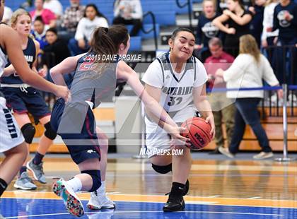 Thumbnail 1 in Hunter vs. Herriman (UHSAA 6A First Round) photogallery.